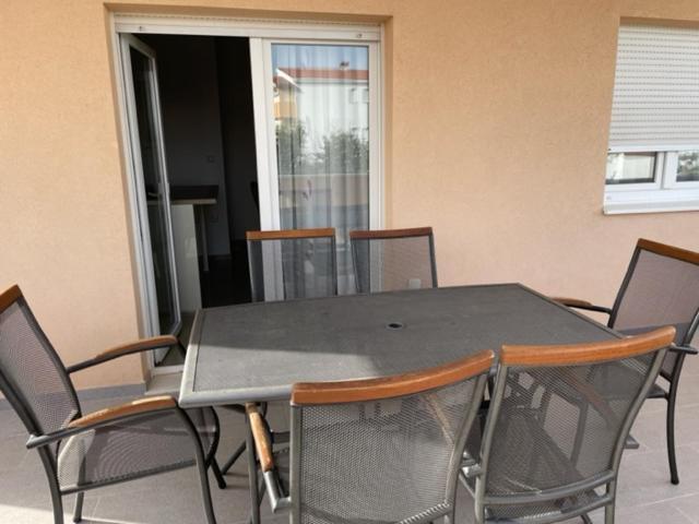 Apartman Visic 1692 Kaštela Εξωτερικό φωτογραφία