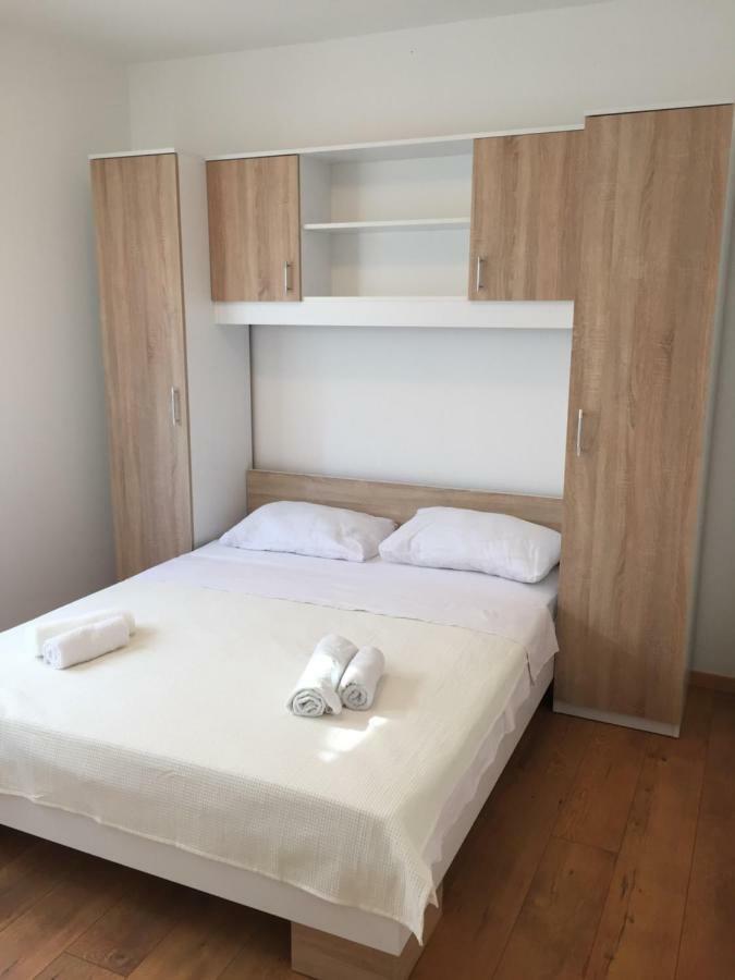 Apartman Visic 1692 Kaštela Εξωτερικό φωτογραφία